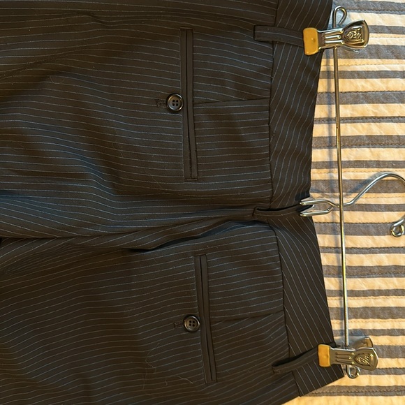 Express dress pants Editor style black with blue pinstripes - Picture 5 of 6